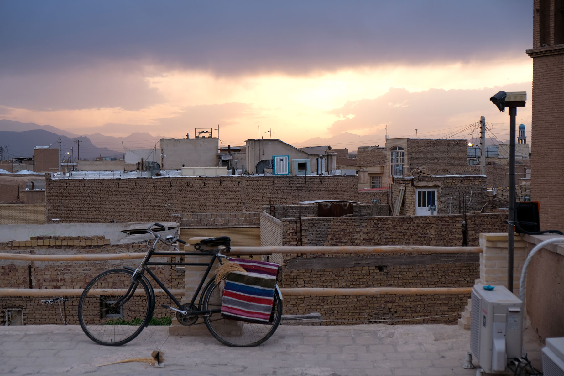 Die Dächer Kashans am Abend